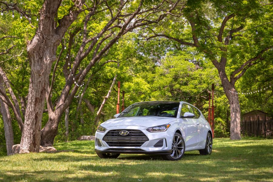  Hyundai Veloster 2018 года  (NA) (фото 21 из 37)
